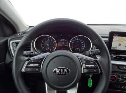 Kia - Cee'd