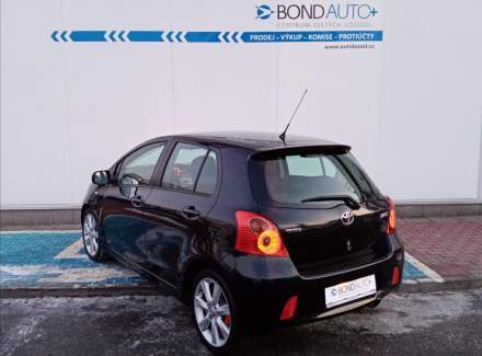 Toyota - Yaris