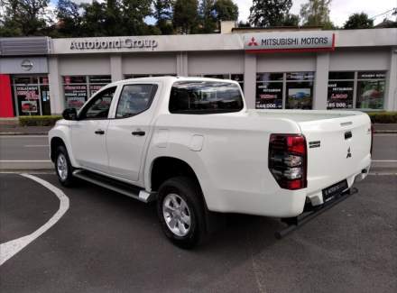 Mitsubishi - L 200