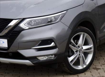 Nissan - Qashqai