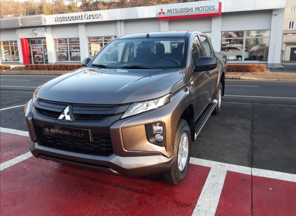 Mitsubishi - L 200