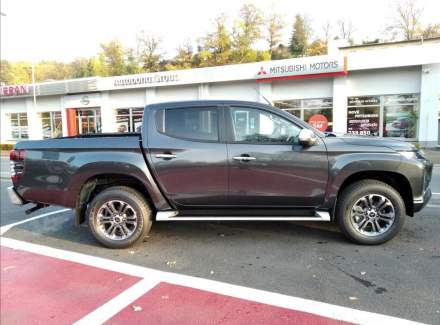 Mitsubishi - L 200