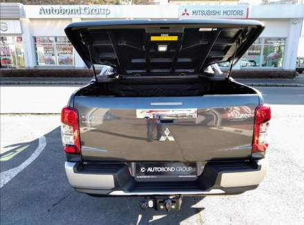 Mitsubishi - L 200