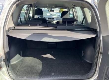 Toyota - RAV 4