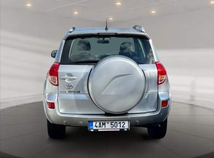Toyota - RAV 4