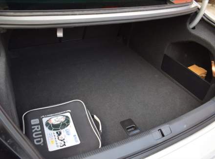 Volkswagen - Passat CC