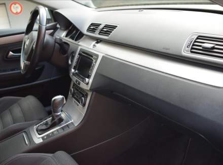 Volkswagen - Passat CC