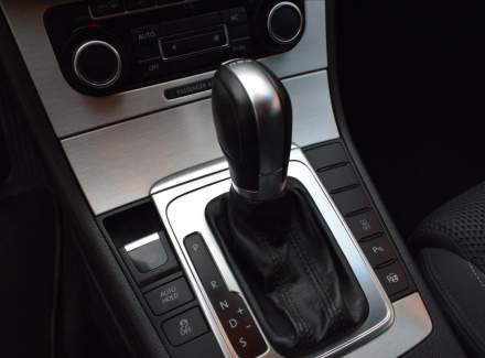 Volkswagen - Passat CC