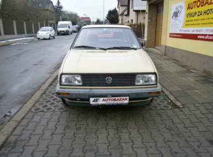Volkswagen - Jetta
