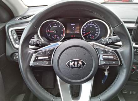 Kia - Cee'd