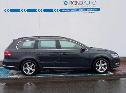 Volkswagen - Passat