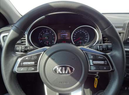 Kia - Cee'd