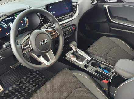 Kia - XCeed
