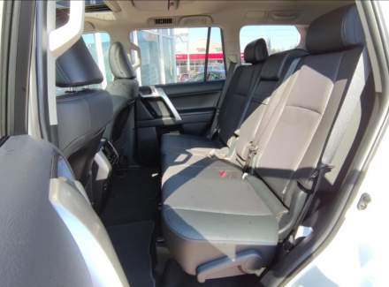 Toyota - Land Cruiser