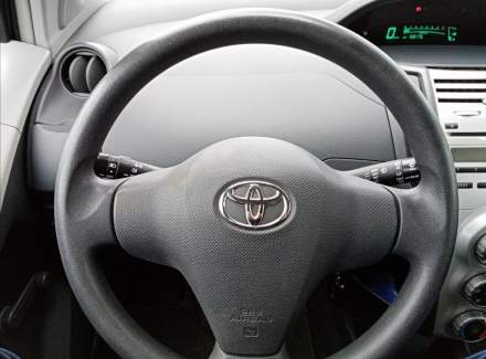 Toyota - Yaris