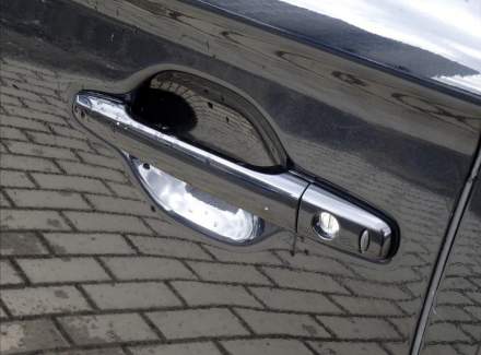 Mitsubishi - Outlander