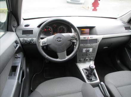 Opel - Astra