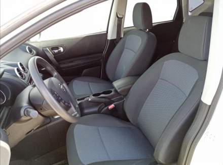 Nissan - Qashqai