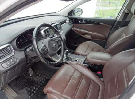 Kia - Sorento