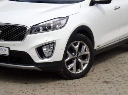Kia - Sorento