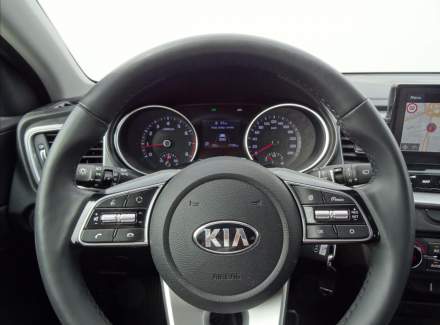 Kia - Cee'd