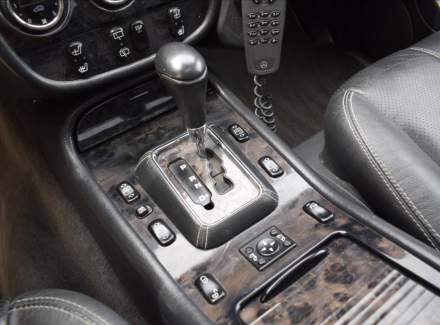 Mercedes-Benz - M-class