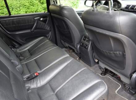 Mercedes-Benz - M-class