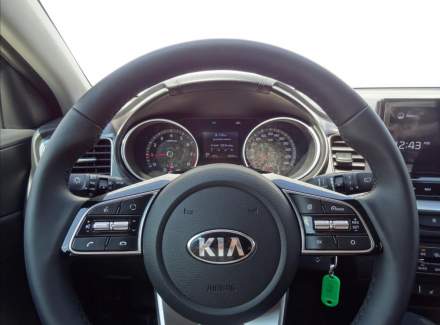 Kia - Cee'd