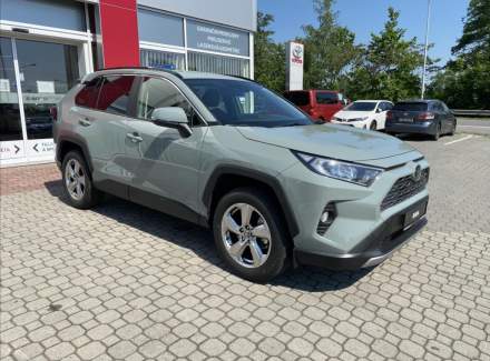 Toyota - RAV 4