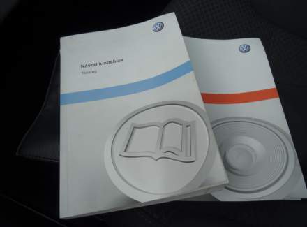 Volkswagen - Touareg