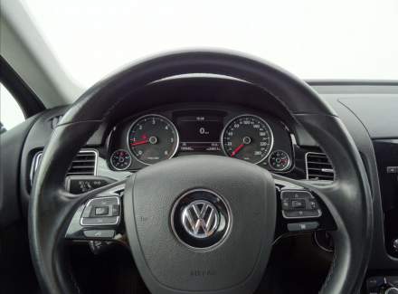 Volkswagen - Touareg