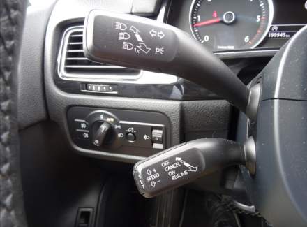 Volkswagen - Touareg