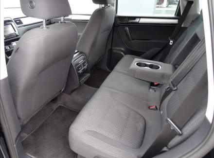 Volkswagen - Touareg