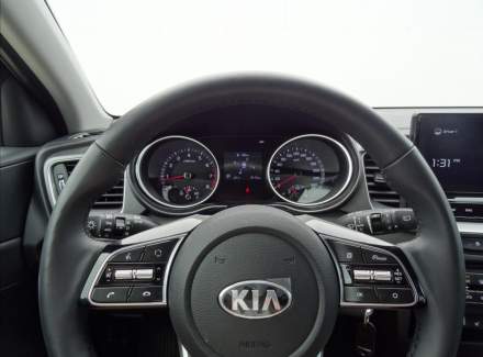 Kia - Cee'd