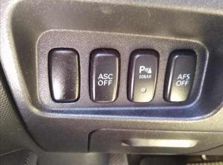 Mitsubishi - Outlander