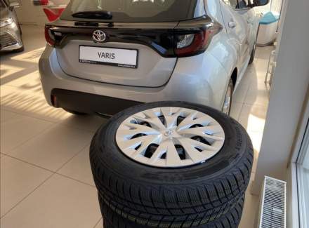 Toyota - Yaris