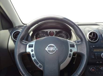 Nissan - Qashqai