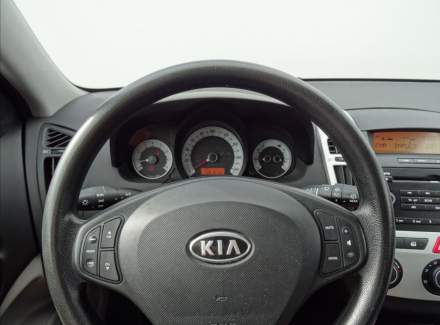 Kia - Cee'd