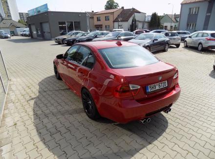 BMW - M3