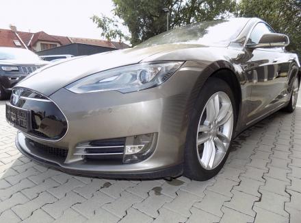 Tesla - Model S