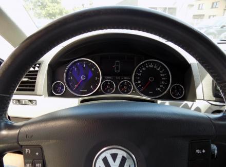 Volkswagen - Touareg