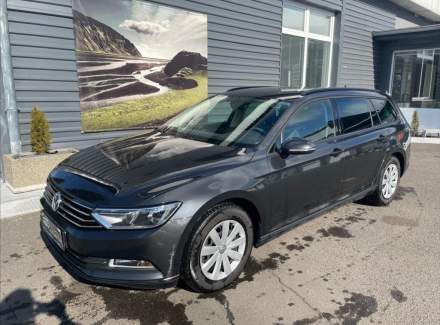 Volkswagen - Passat
