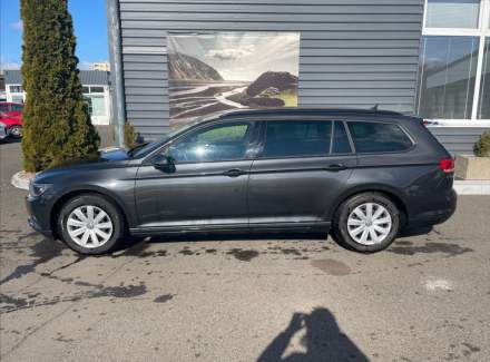 Volkswagen - Passat