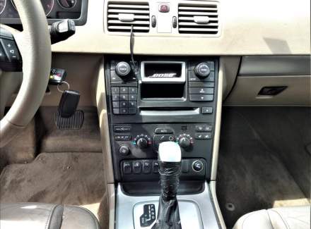 Volvo - XC90