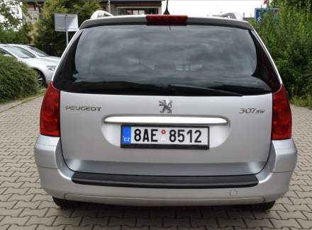 Peugeot - 307