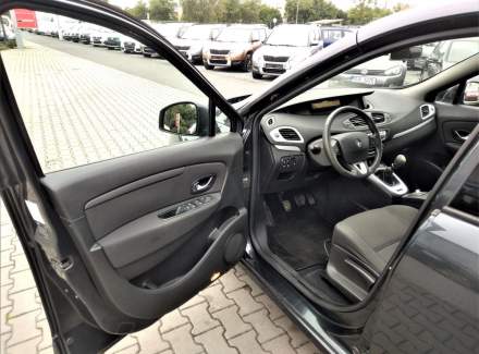 Renault - Scenic