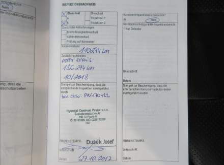 Land Rover - Range Rover Evoque