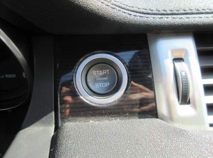 Land Rover - Range Rover Evoque