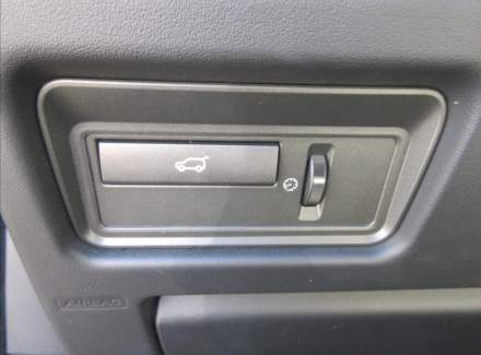 Land Rover - Range Rover Evoque