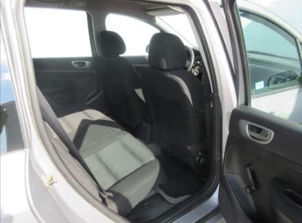 Peugeot - 307